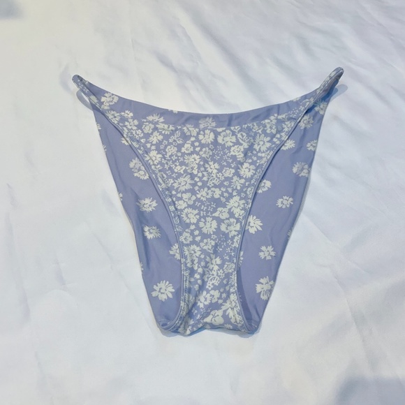 Madewell Reversible String Bikini Bottom Lavender Floral - Picture 1 of 9